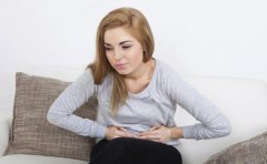 有哪些因素会引发霉菌性外阴炎呢